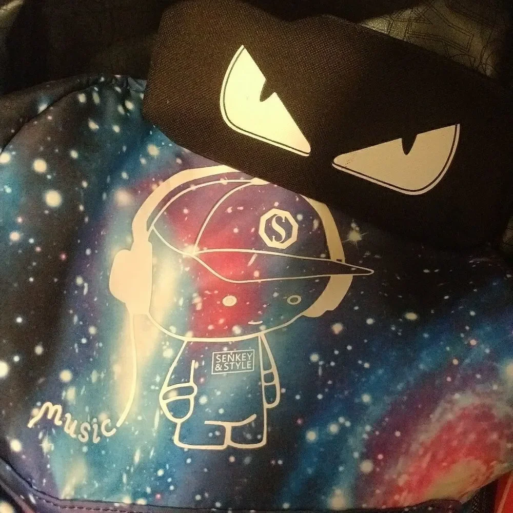 Senkey&style glow in the dark bookbag
